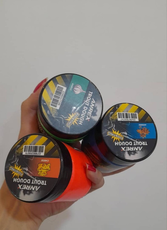 خمیر بریکلی تخم سالمون نارنجی