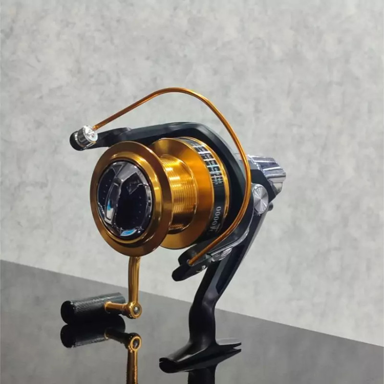 چرخ ماهیگیری برند دایوا DAIWA AO10000