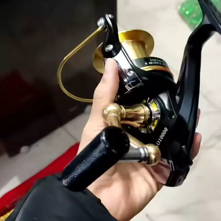 چرخ ماهیگیری برند دایوا DAIWA AO10000