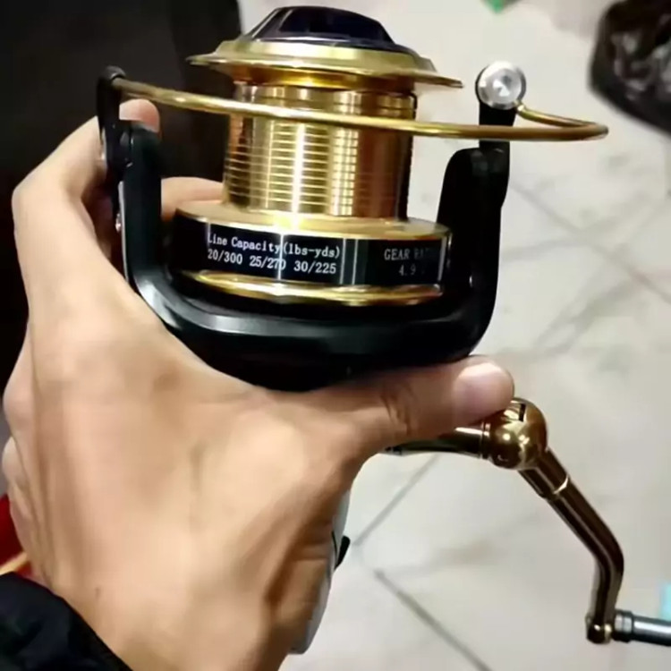 چرخ ماهیگیری برند دایوا DAIWA AO10000