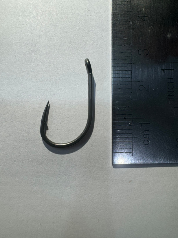قلاب ماهیگیری واید گپ سایز 2 برند MUSTAD اصل نروژ