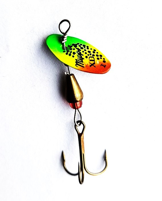 لانسه پلاک پرچمی خالدار