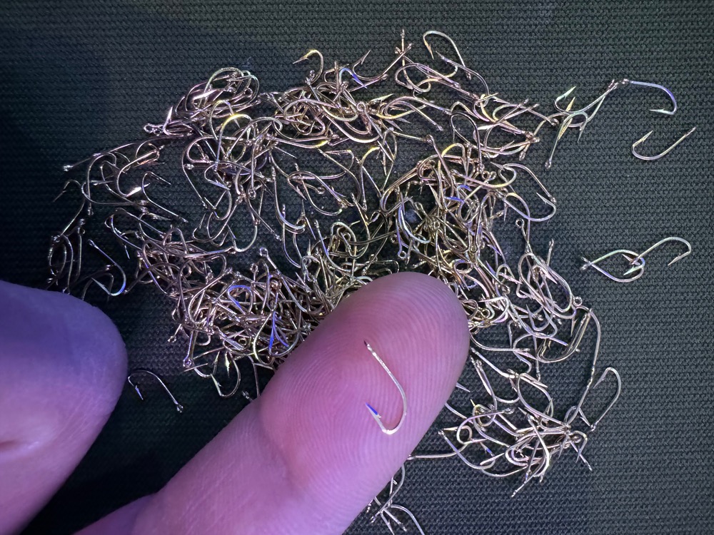 خرید قلاب طلایی